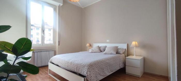 2 Bedroom Gem Near Milano Centrale Fast Wi Fi Kademy House 客房 照片
