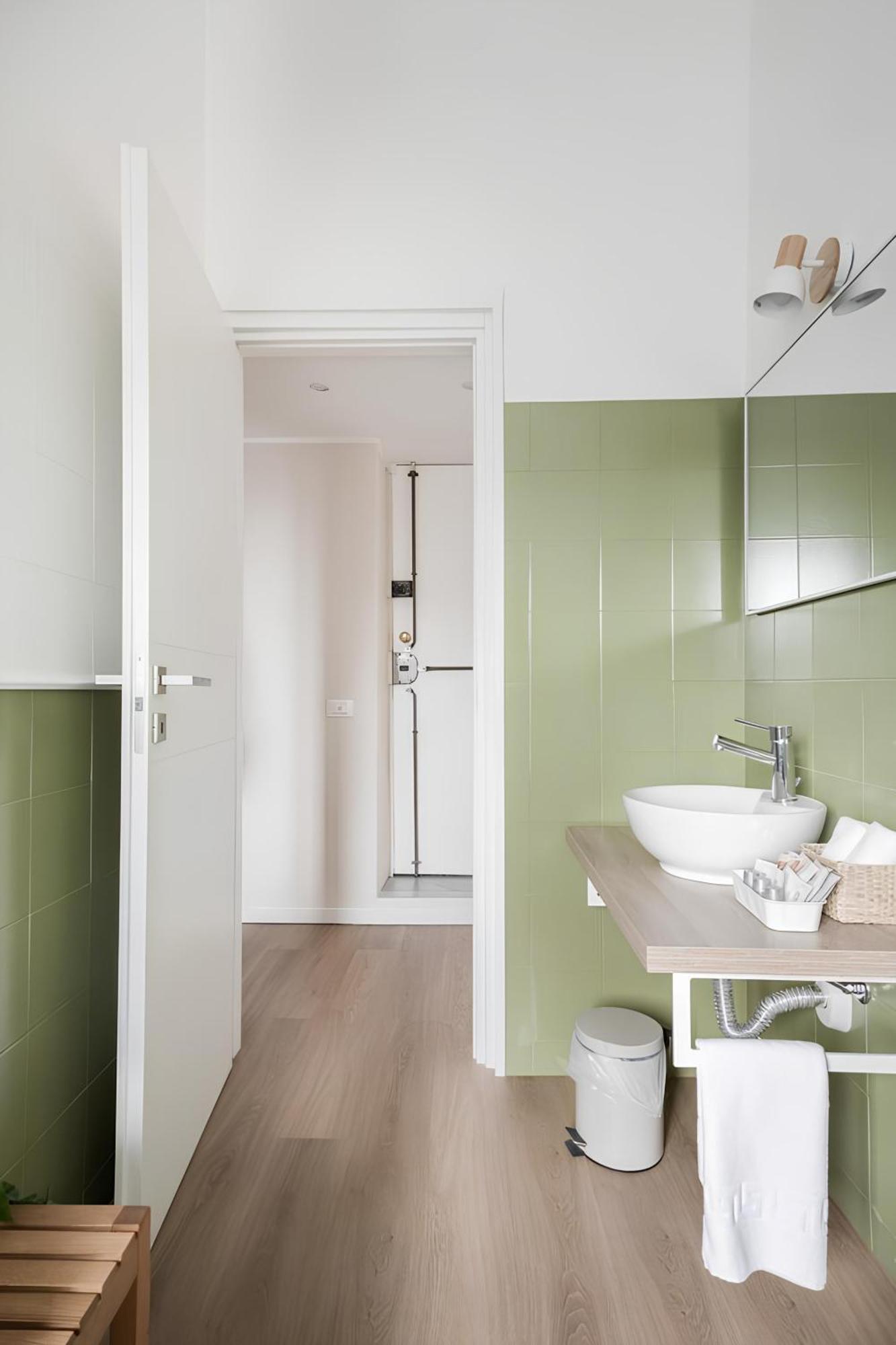 2 Bedroom Gem Near Milano Centrale Fast Wi Fi Kademy House 外观 照片